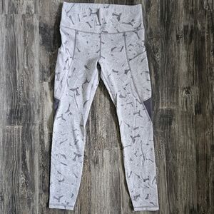 Athleta Gray and White Leaf Design Leggings with Pockets, Size S